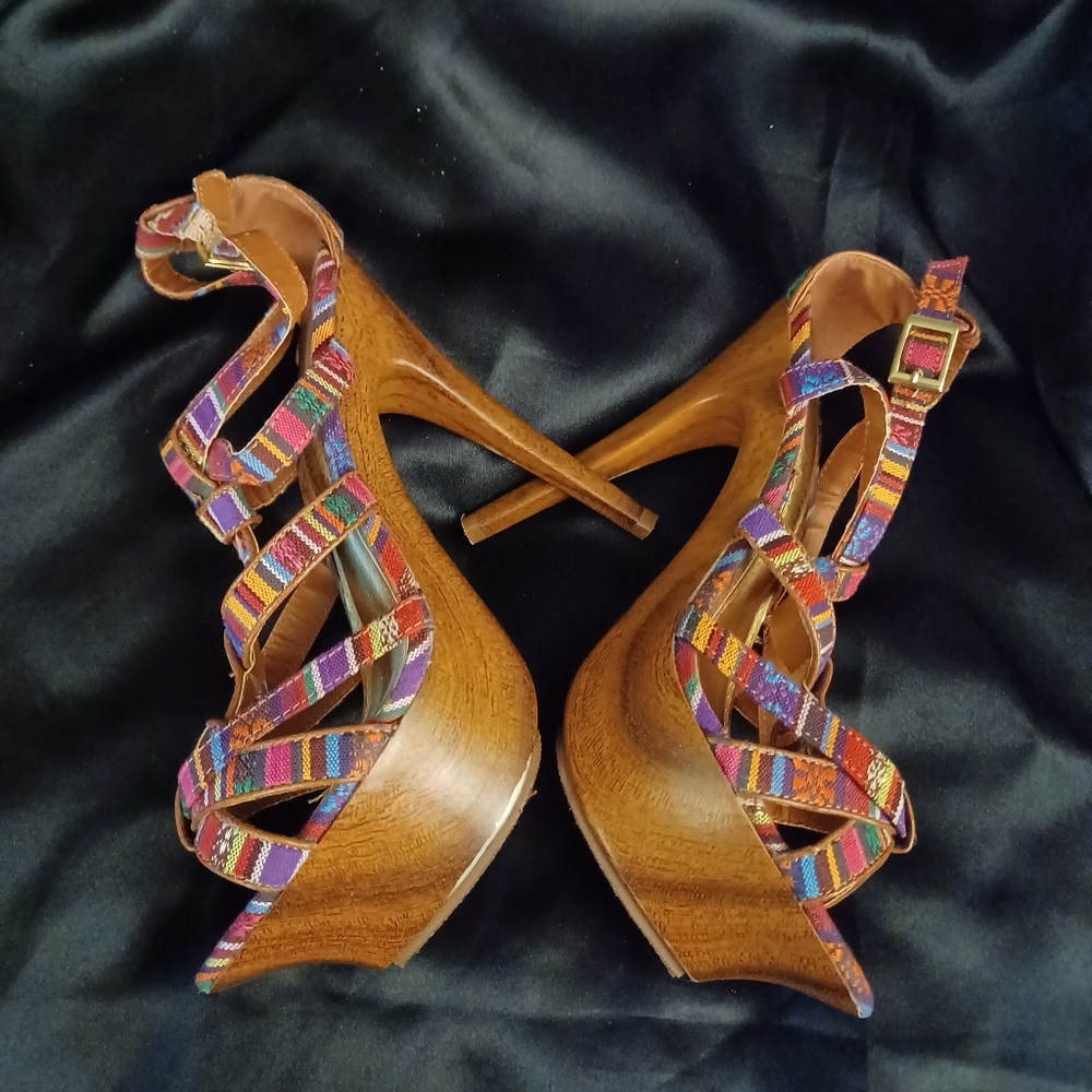FINAL PRICE DROP JustFab Platform Stilleto Heels • Size 9 • Multicolored